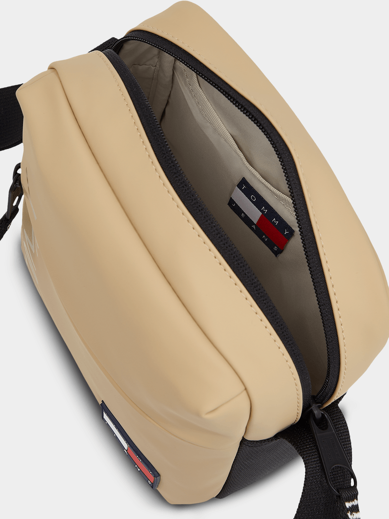 Men's Tommy Hilfiger Tan Tjm Daily Reporter Bag