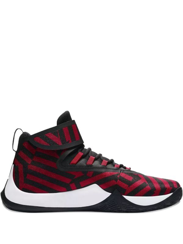 Man's Air Jordan Fly Unlimited Red and Black