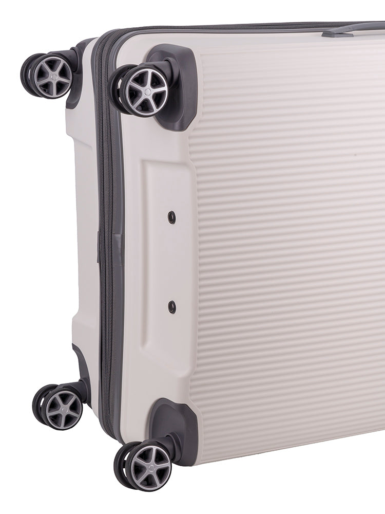 Voyager Traveler Large 4 Wheel Trolley Case 508751